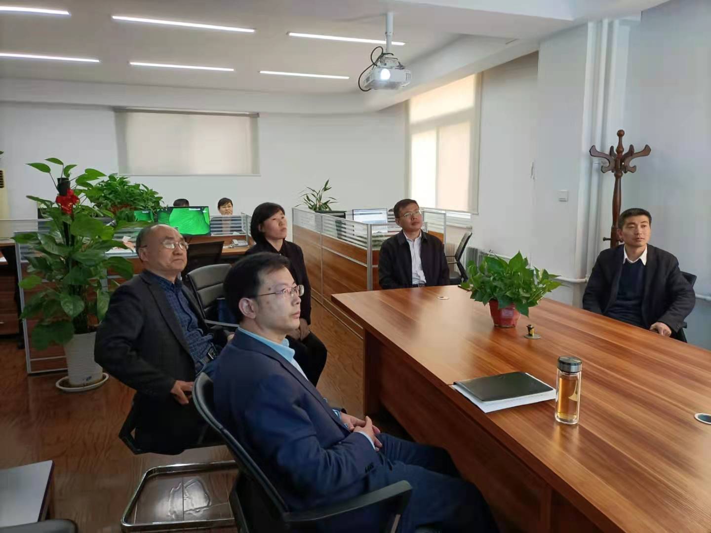 洗衣機(jī)三個(gè)月不清潔比馬桶還臟！一定要注意