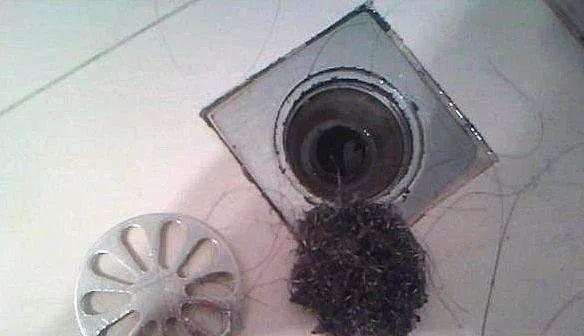 衛(wèi)生間下水道堵住了怎么辦？這幾種疏通方法一定要知道